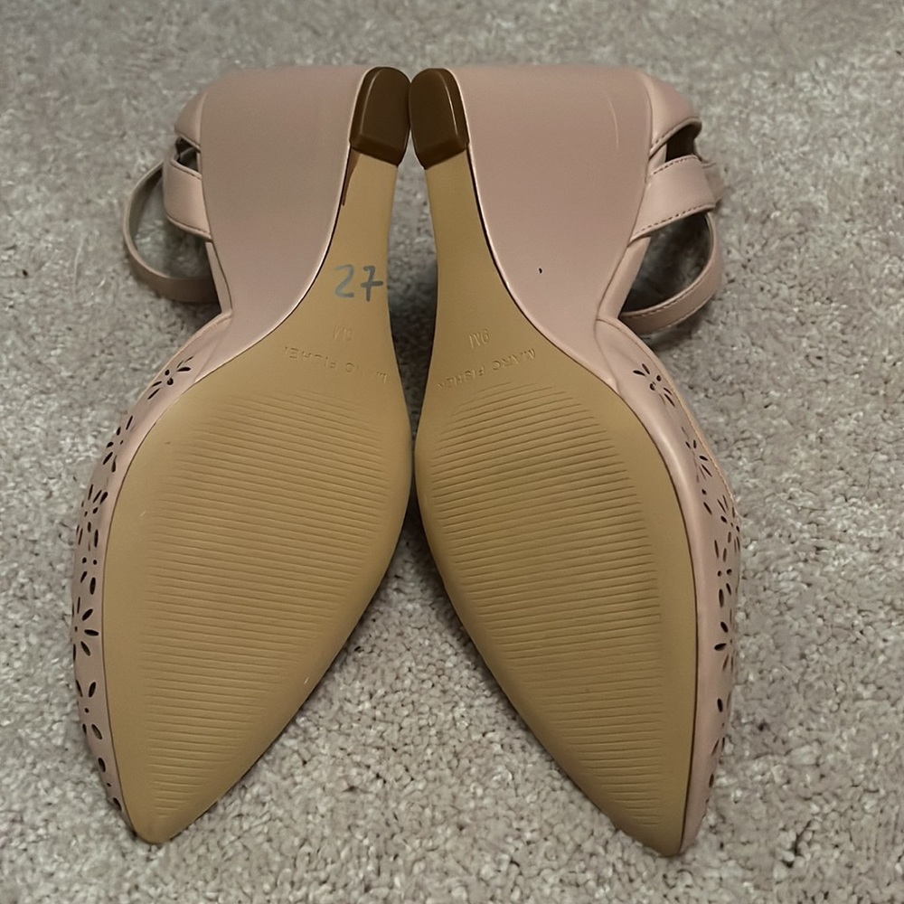 Pale pink wedge heel with ankle strap - Picture 3 of 4